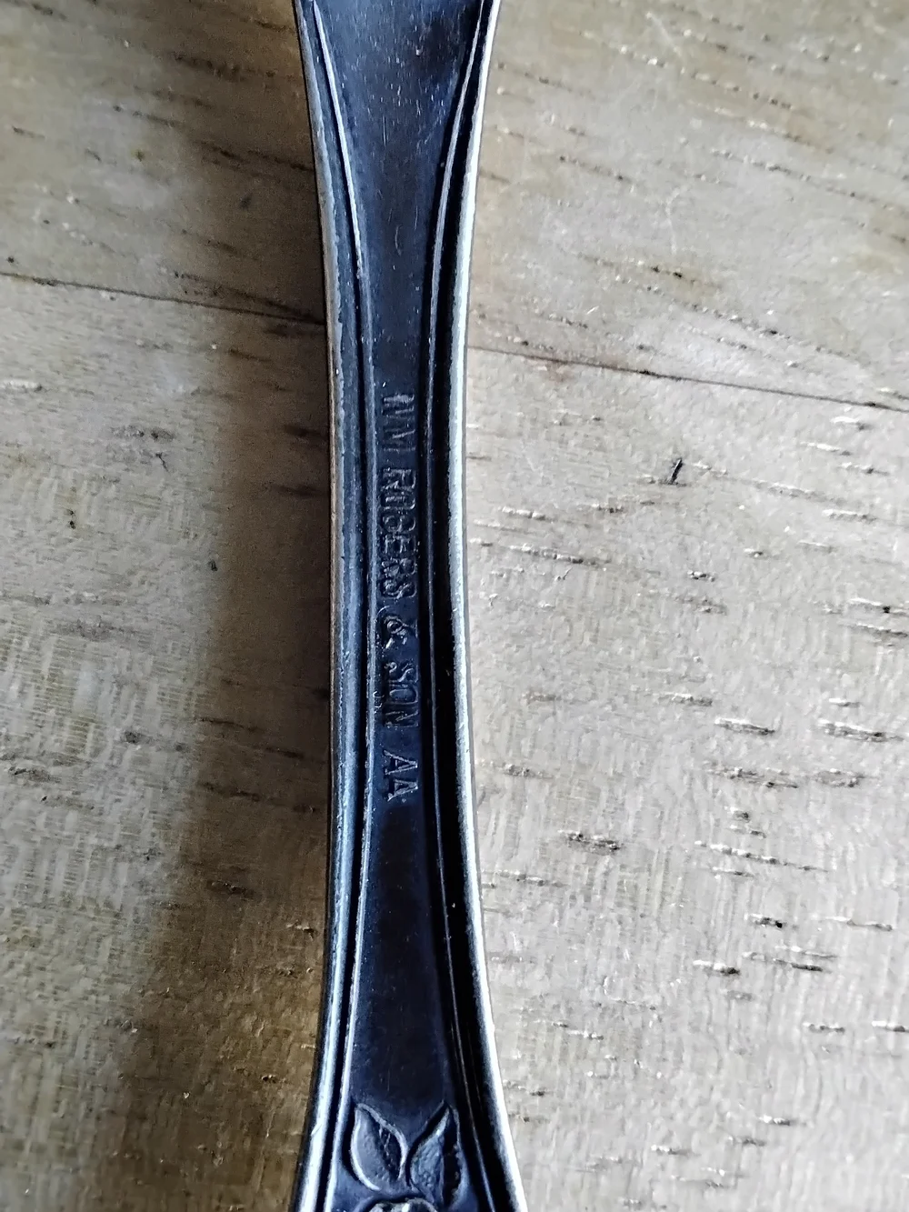William Rogers & Sons Silver-plated Serving Fork - Classic Floral Design